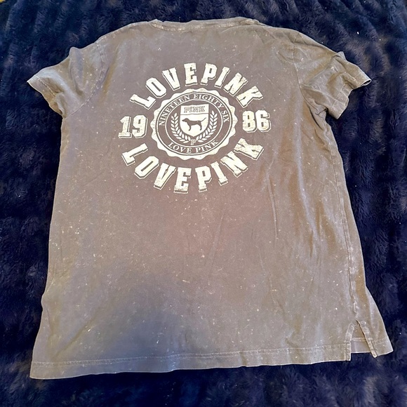 Victoria’s Secret PINK T-Shirt - Picture 1 of 5